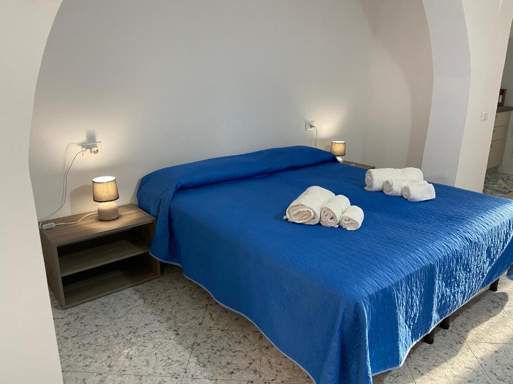 Case Gandolfo room 1